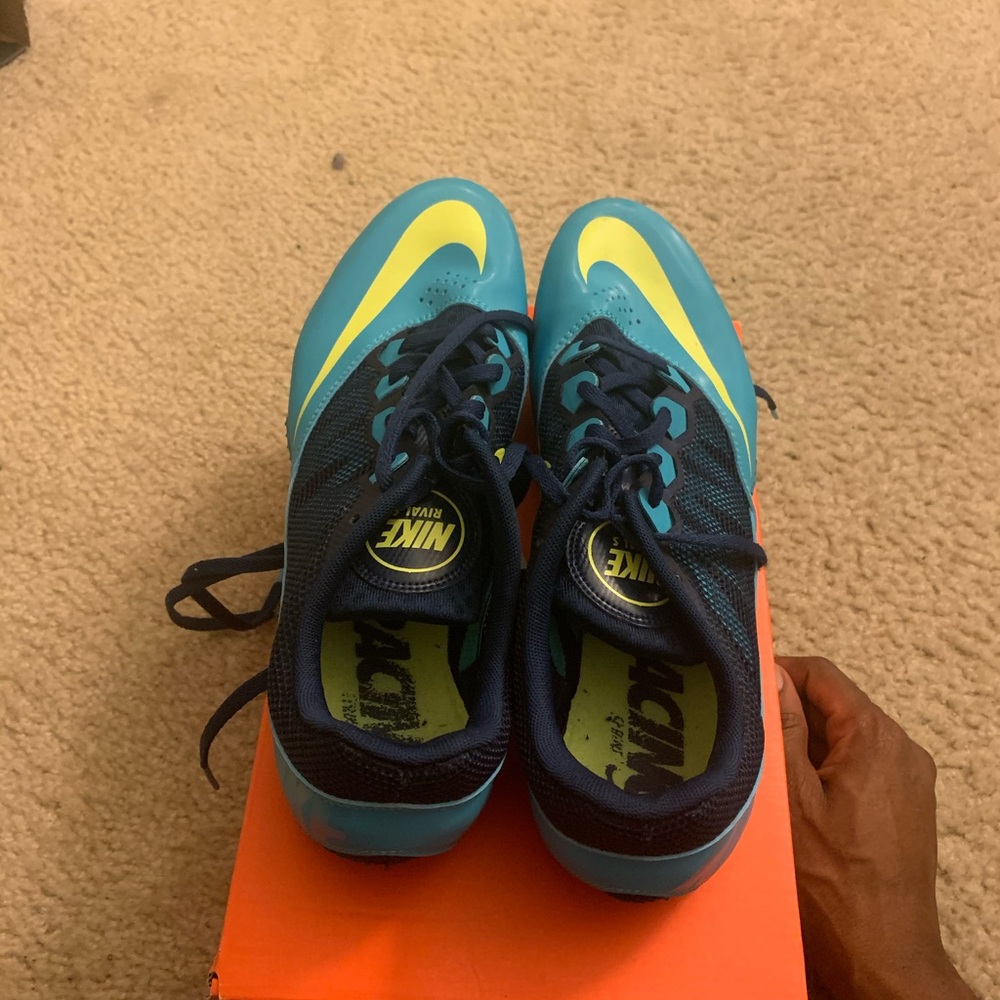 Nike Track Spikes - Picture 3 of 4